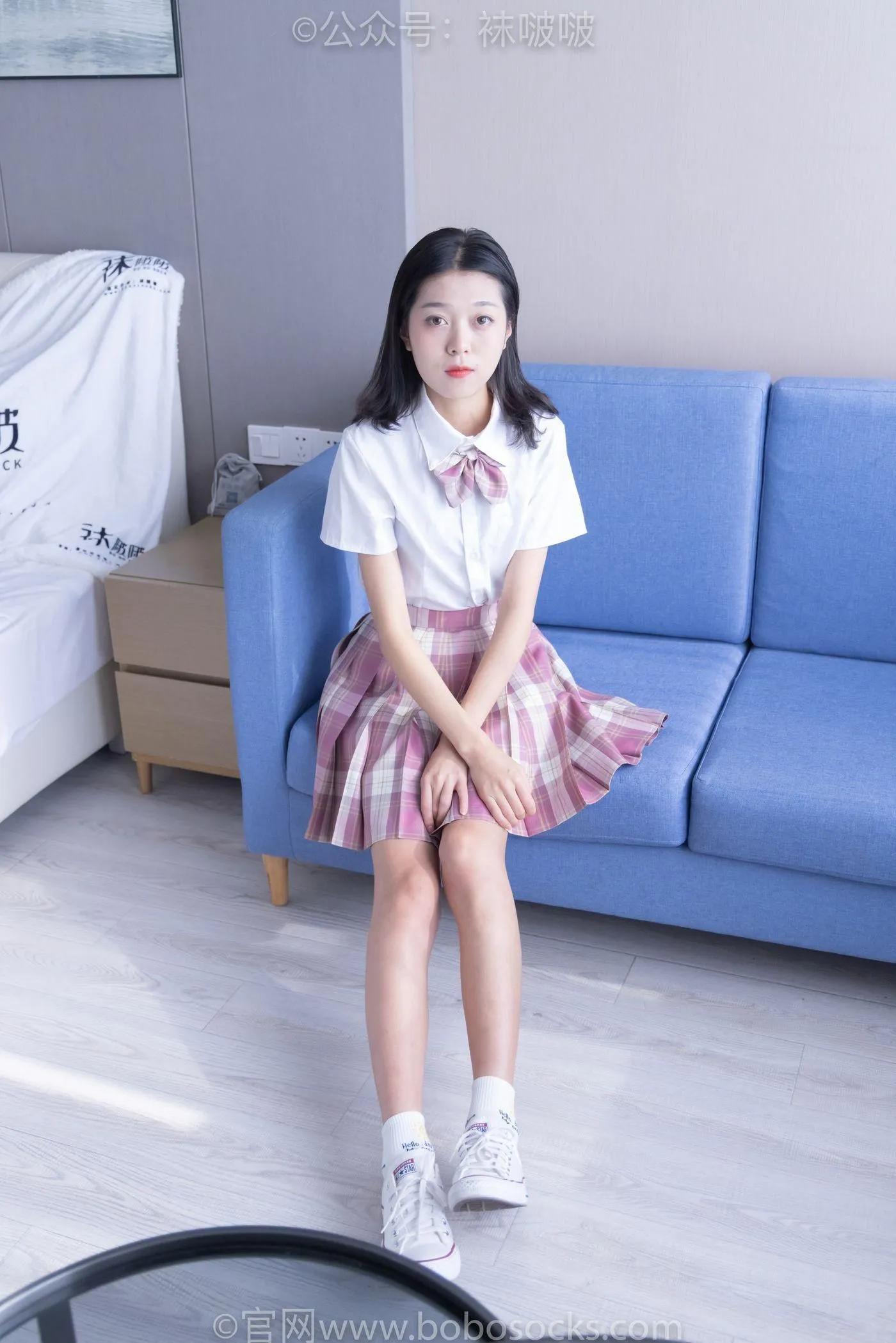 [BoBoSocks袜啵啵]NO.052 瑶瑶-JK制服、帆布鞋、白棉袜、裸足 [133P]插图6